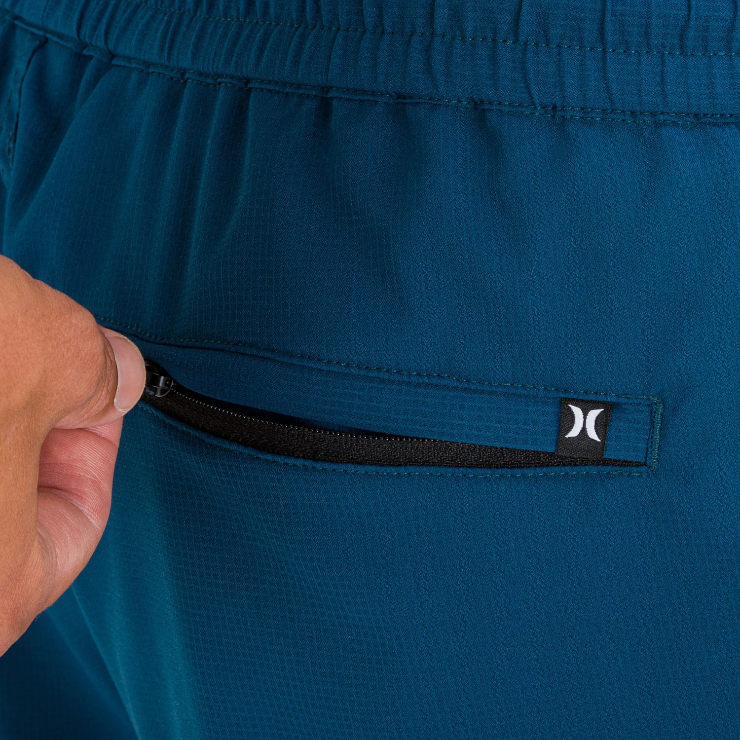 Hurley Men's Explore Dri Trek II 17.5" Short For Men Khaki 6 Hurley Men's Explore Dri Trek II 17.5" Short For Men Khaki - Image 4